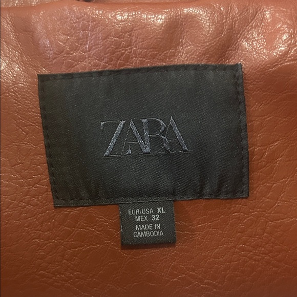 Zara Women's Rich Brown Leather Jacket like new - Picture 2 of 4